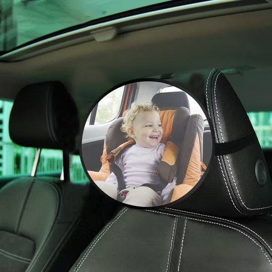 bébé et miroir avec vue toit ouvrant
