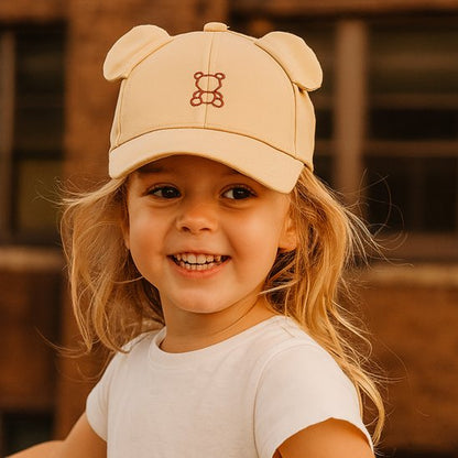 casquette bébé beige fille chandail blanc