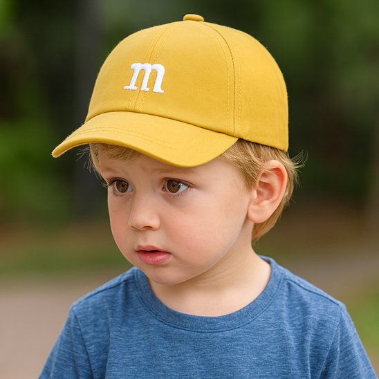 casquette pour bebe jaune garçon chandail bleu