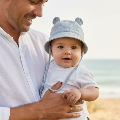 chapeau bebe gris papa à la plage