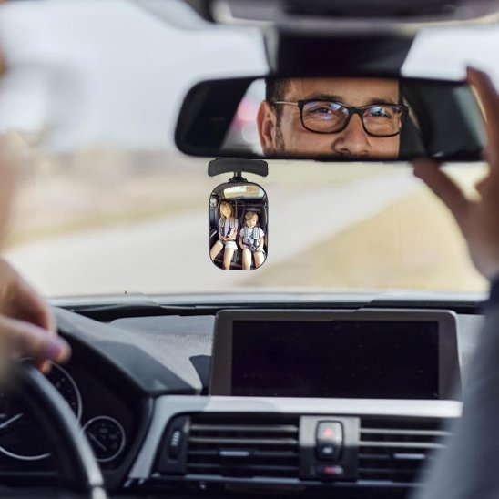miroir voiture bébé papa regarde