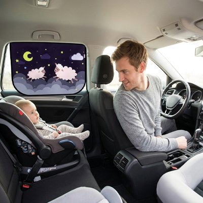 par soleil voiture papa regarde