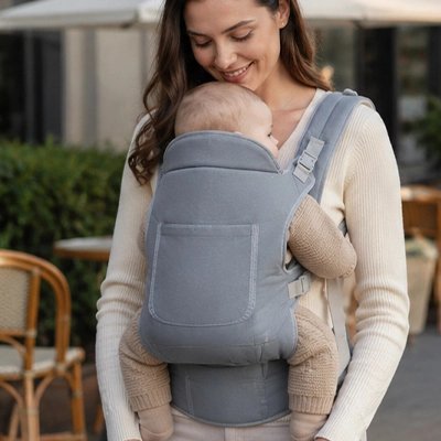 porte bébé physiologique gris maman balade